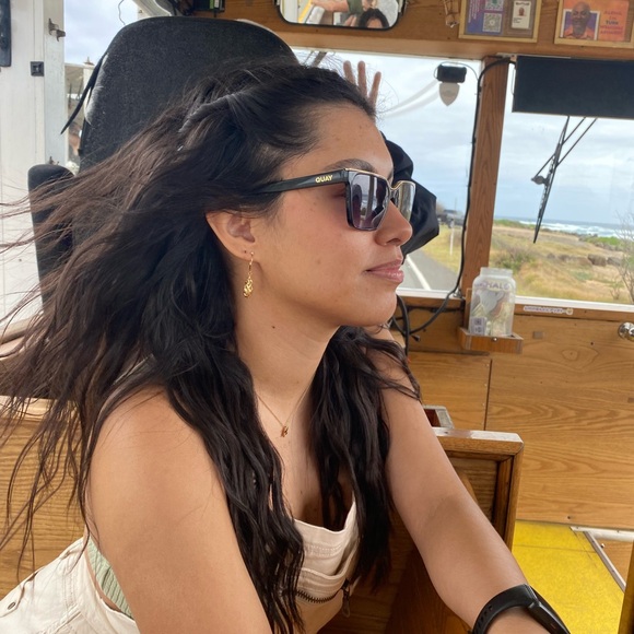 MEET YOUR SELLER and Potential Buyer! - Picture 1 of 1